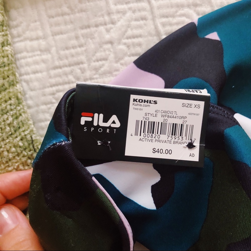 ✨NWT✨ FILA Camouflage Workout Capris - Picture 4 of 4